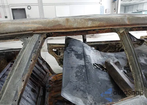 1998 Subaru Legacy из США, поврежденный, VIN 4S3BK4256W7319390